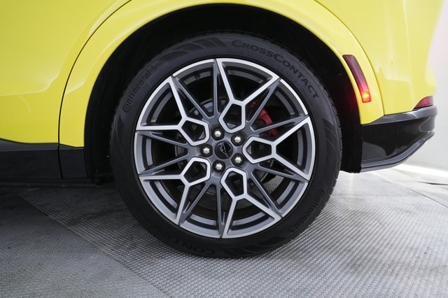 2025 Ford Mustang Mach-E — photo 7 of 26