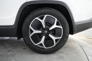 2023 Rivian R1T — photo 7 of 25