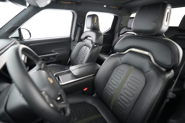 2023 Rivian R1T