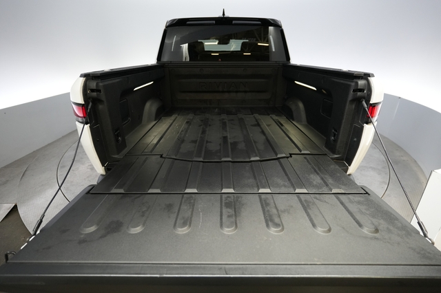 2023 Rivian R1T