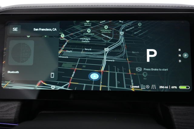 2023 Rivian R1T
