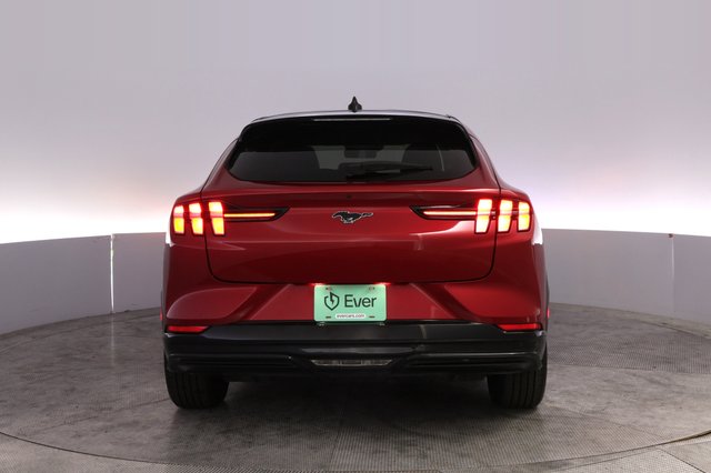 2022 Ford Mustang Mach-E — photo 12 of 24