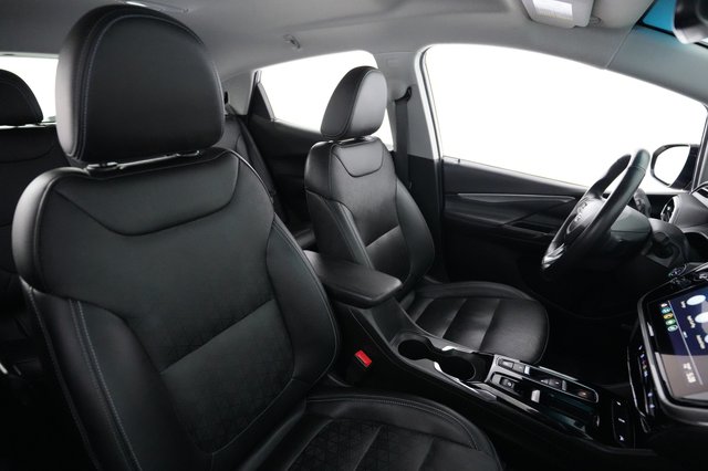 2022 Chevrolet Bolt EV — photo 18 of 22