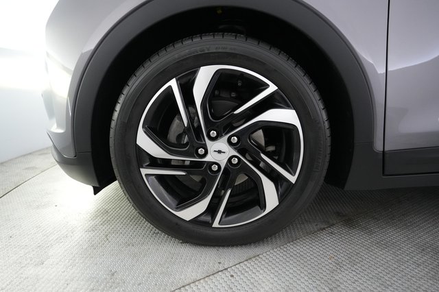 2022 Chevrolet Bolt EV — photo 15 of 22