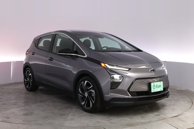 2022 Chevrolet Bolt EV — photo 10 of 22