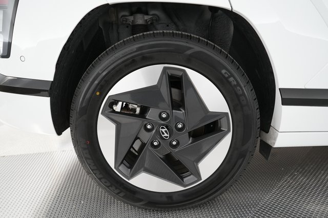 2024 Hyundai Kona Electric — photo 15 of 22