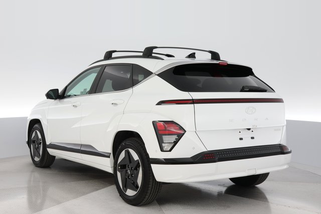 2024 Hyundai Kona Electric — photo 11 of 22