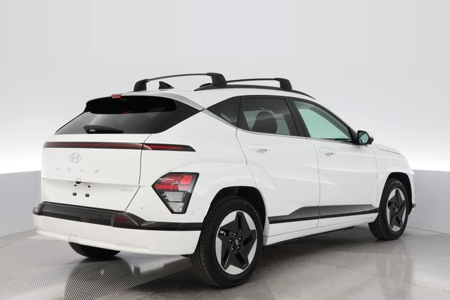 2024 Hyundai Kona Electric — photo 2 of 22
