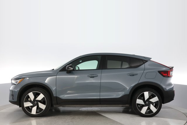 2023 Volvo C40 Recharge — photo 12 of 22