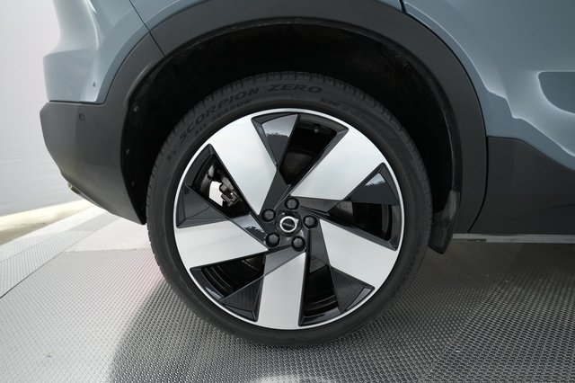 2023 Volvo C40 Recharge — photo 7 of 22