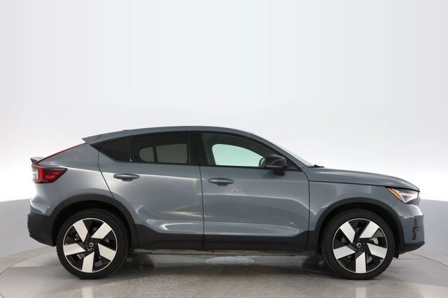 2023 Volvo C40 Recharge — photo 10 of 22
