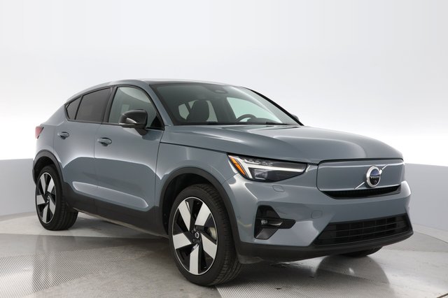 2023 Volvo C40 Recharge — photo 9 of 22