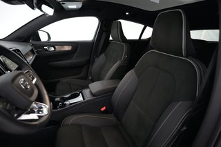 2023 Volvo C40 Recharge — photo 3 of 22