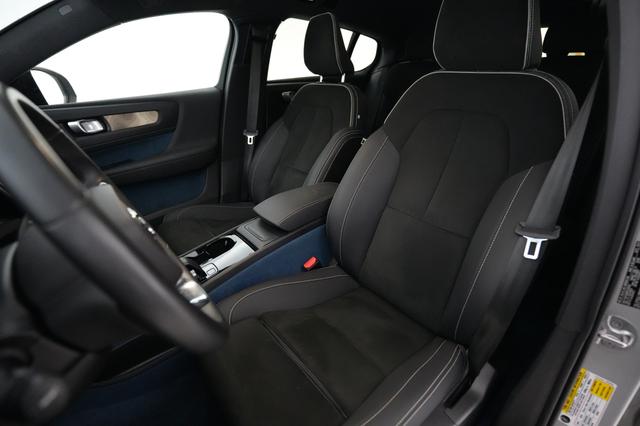 2023 Volvo C40 Recharge — photo 3 of 19