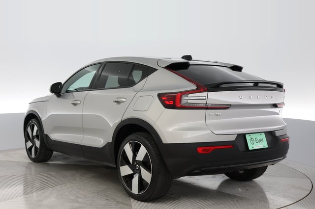 2023 Volvo C40 Recharge — photo 11 of 19