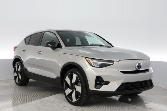 2023 Volvo C40 Recharge — photo 9 of 19