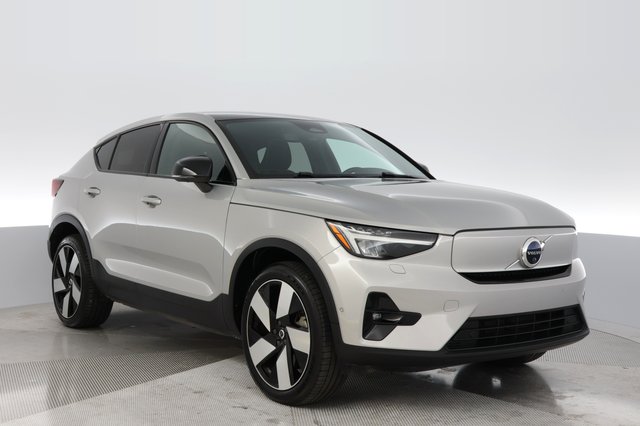 2023 Volvo C40 Recharge — photo 9 of 19