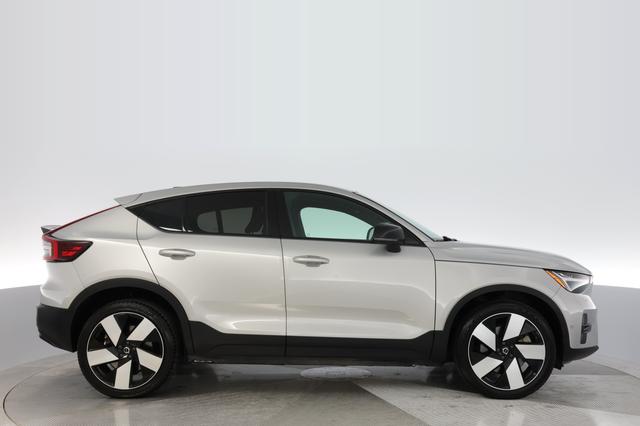 2023 Volvo C40 Recharge — photo 10 of 19