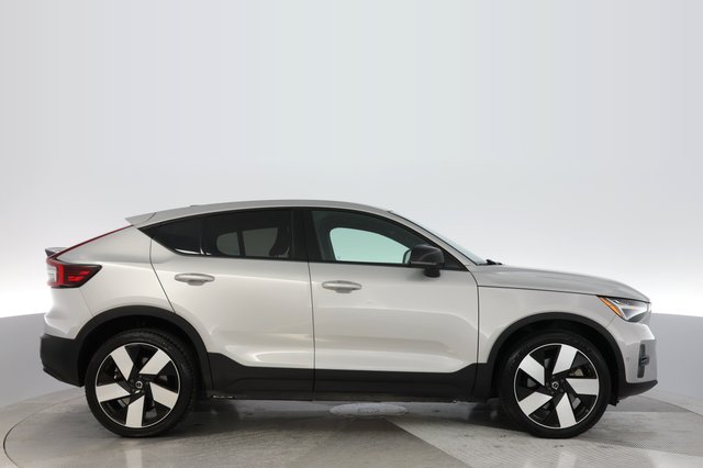 2023 Volvo C40 Recharge — photo 10 of 19