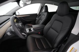 2023 Tesla Model Y — photo 3 of 26