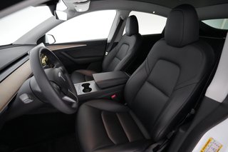 2023 Tesla Model Y — photo 3 of 26