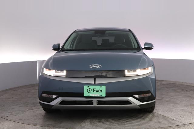 2024 Hyundai IONIQ 5 — photo 9 of 21