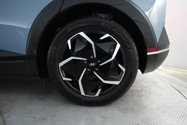 2024 Hyundai IONIQ 5 — photo 7 of 21