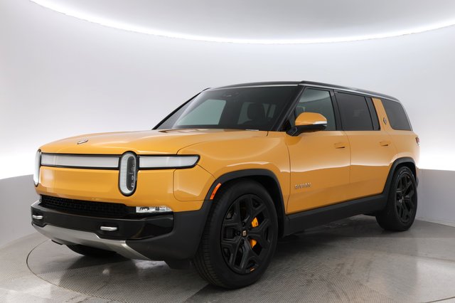 2023 Rivian R1S — VIN 7PDSGABA7PN006786