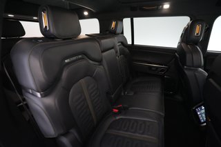 2023 Rivian R1S — photo 4 of 26