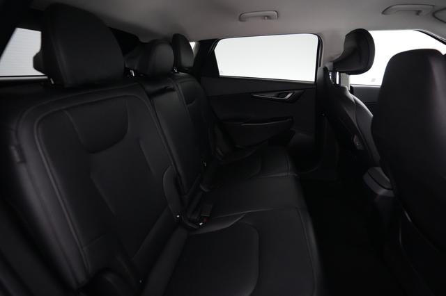2025 Kia EV6 — photo 4 of 22