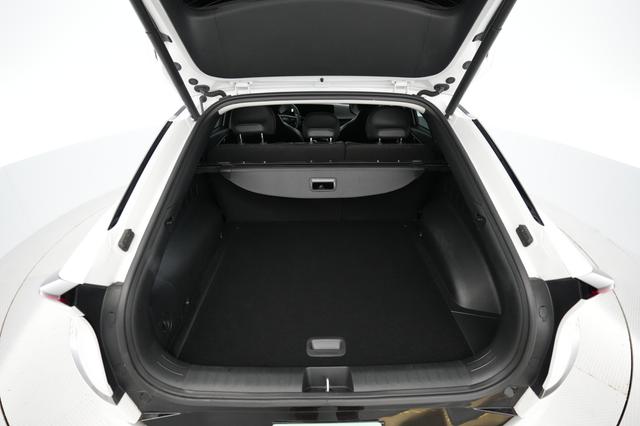 2025 Kia EV6 — photo 6 of 22