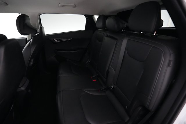 2025 Kia EV6 — photo 17 of 22