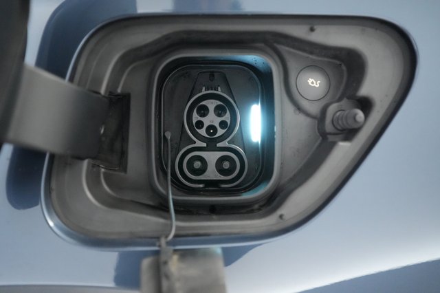 2023 Polestar 2 — photo 8 of 21
