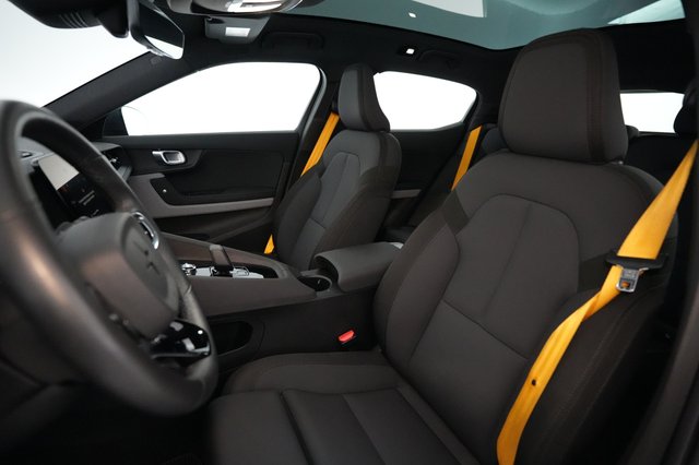 2023 Polestar 2 — photo 3 of 21