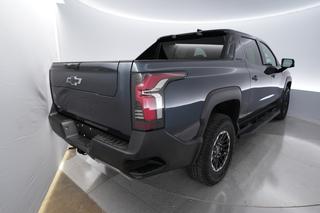 2026 Chevrolet Silverado EV — photo 2 of 15