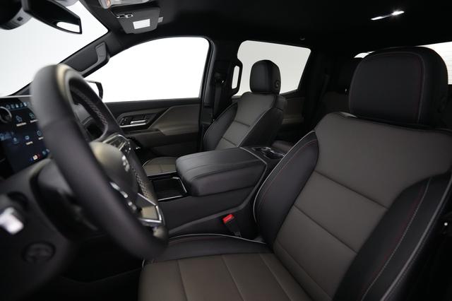 2026 Chevrolet Silverado EV — photo 3 of 15