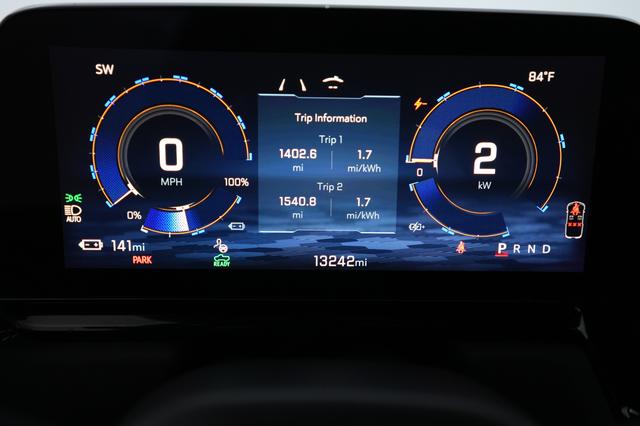 2026 Chevrolet Silverado EV — photo 5 of 15