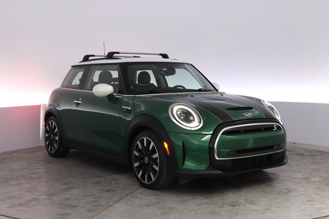 2022 MINI Cooper SE — photo 10 of 27