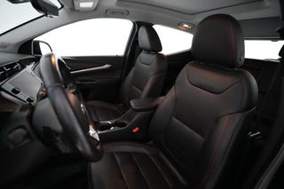 2023 Chevrolet Bolt EUV — photo 3 of 18