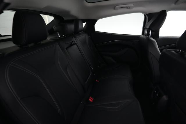 2023 Ford Mustang Mach-E — photo 4 of 22