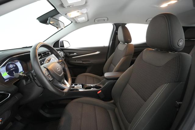 2022 Chevrolet Bolt EUV — photo 3 of 20