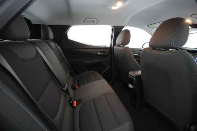 2022 Chevrolet Bolt EUV — photo 4 of 20