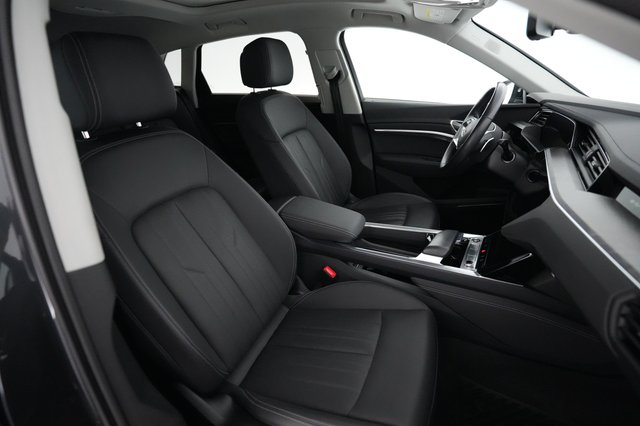 2024 Audi Q8 e-tron — photo 16 of 22