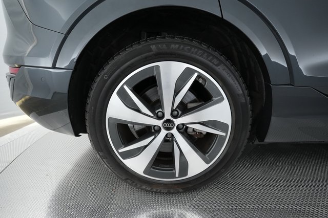 2024 Audi Q8 e-tron — photo 7 of 22