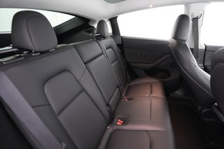 2024 Tesla Model Y — photo 4 of 33