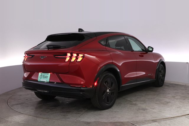 2021 Ford Mustang Mach-E — photo 2 of 22