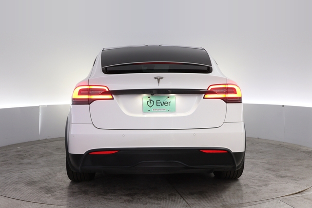 2022 Tesla Model X