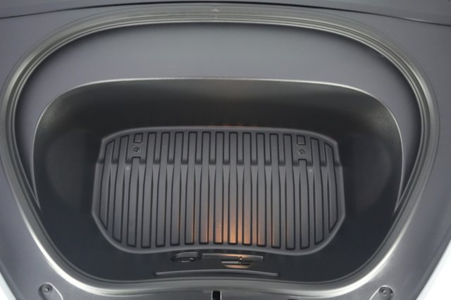 2026 Tesla Model 3 — photo 20 of 21