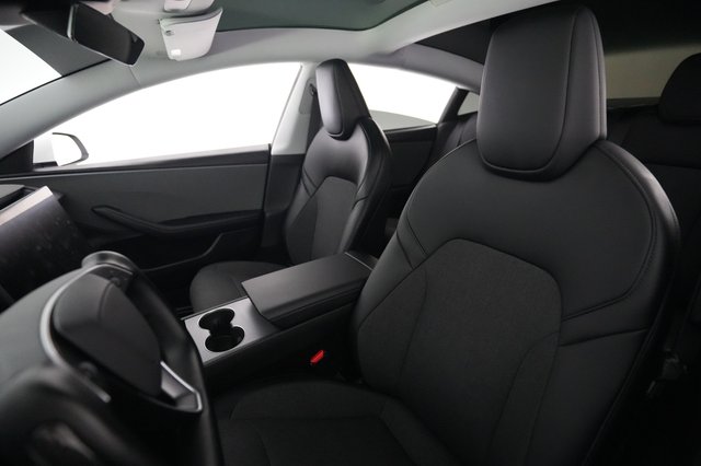 2026 Tesla Model 3 — photo 3 of 21