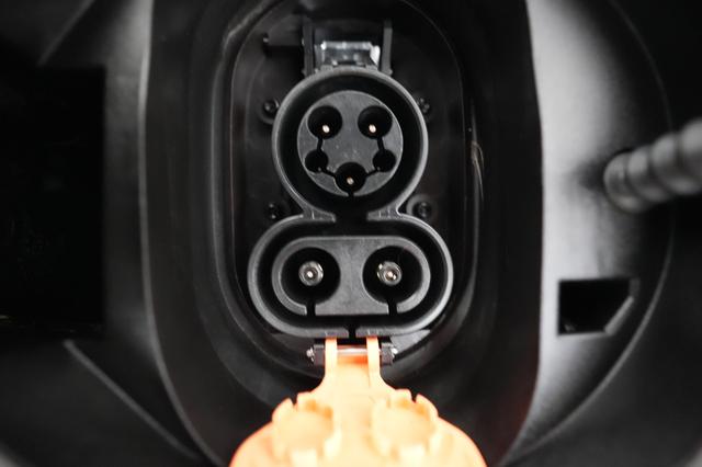 2023 Chevrolet Bolt EUV — photo 8 of 20